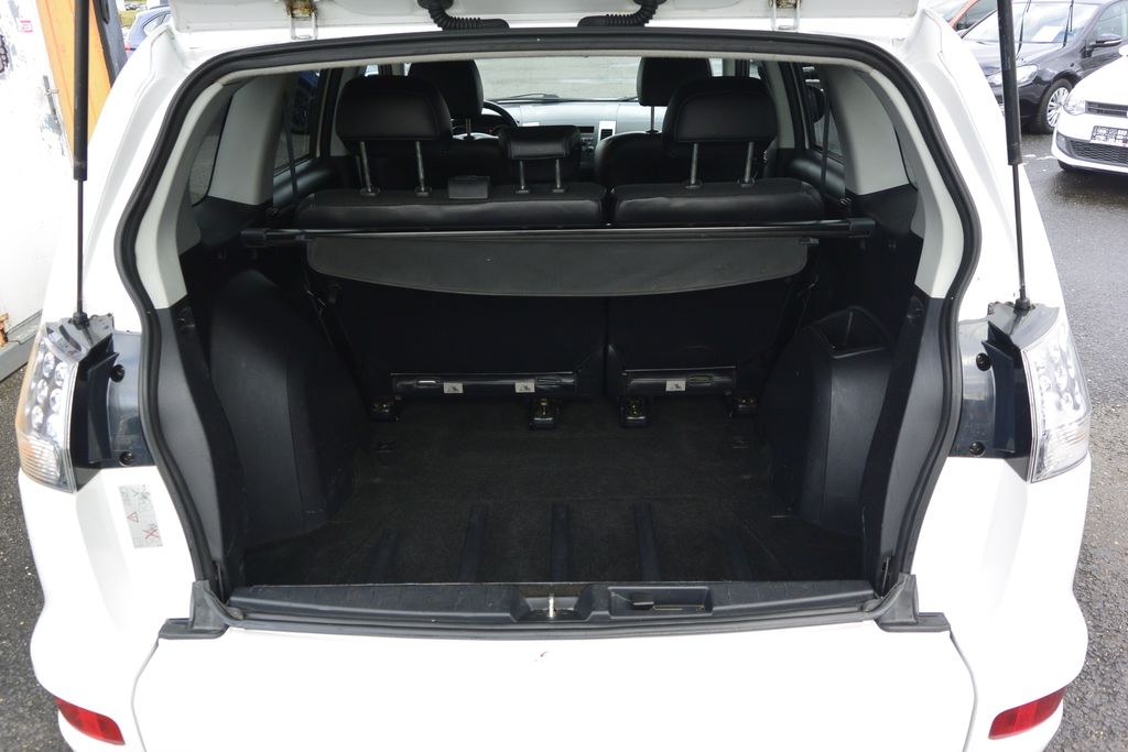 Mitsubishi Outlander 2.2 DI-D 4×4