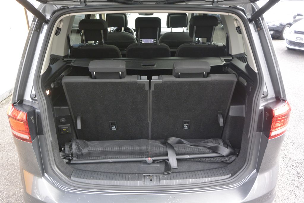 Volkswagen Touran 2.0TDi 110kW PANORAMA*NAVI*LED