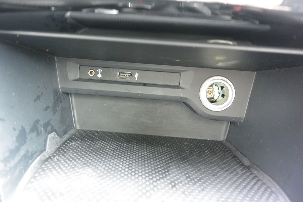 Volkswagen Touran 2.0TDi 110kW PANORAMA*NAVI*LED