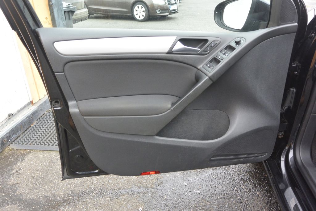 Volkswagen Golf 1.2TSi Match 77kW NAVI