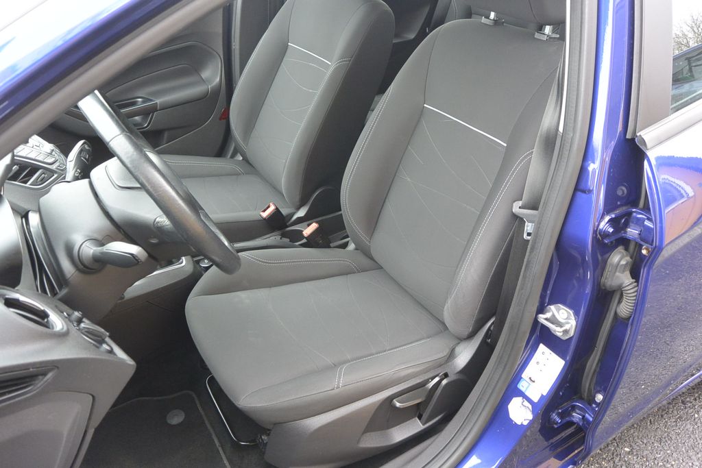 Ford Fiesta 1.0 EcoBoost vyhřív.sedadla+okno