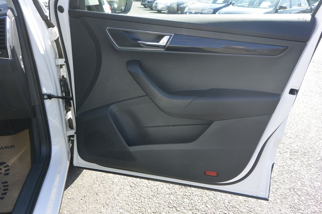 Škoda Karoq 2.0TDi 4×4 STYLE , LED,tažné,NAVI