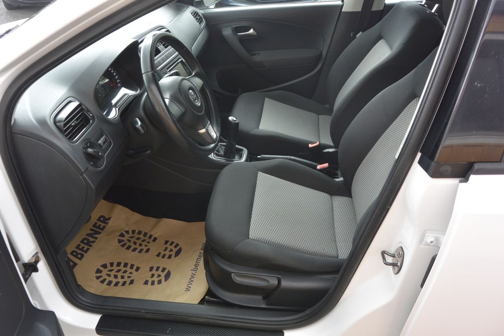 Volkswagen Polo 1.2TSi 66kW NAVI,KLIMA