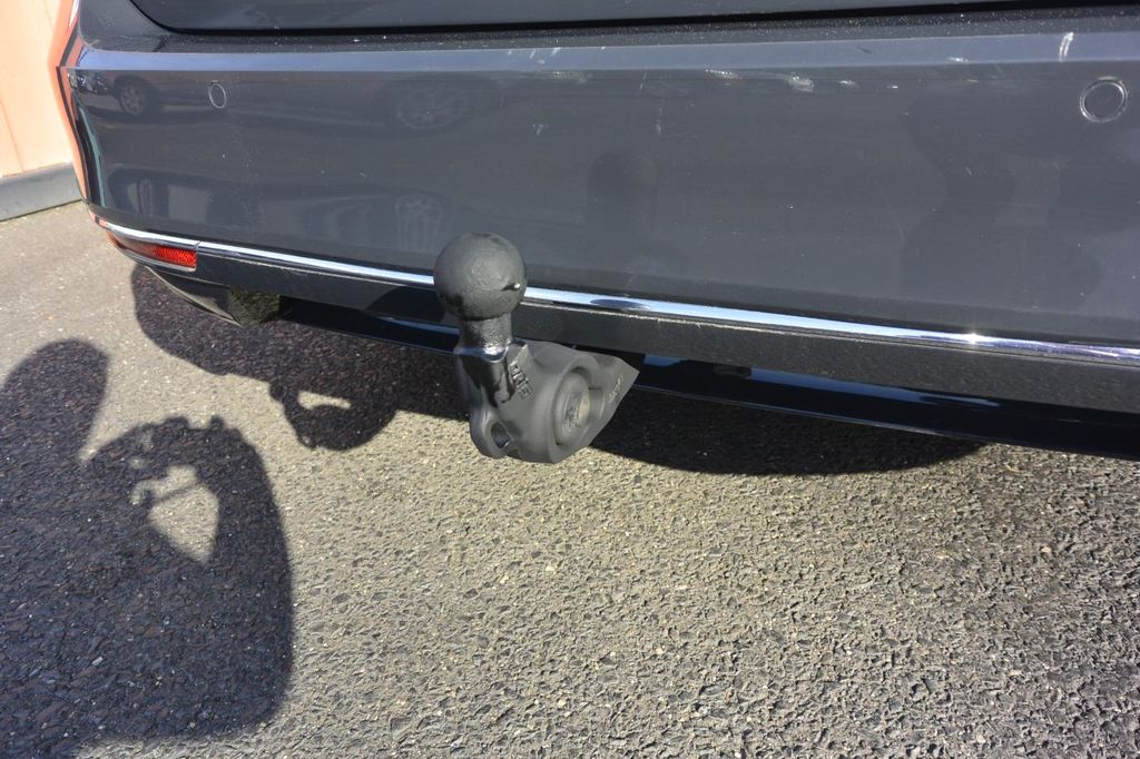 Volkswagen Passat 2.0TDi DSG, LED, NAVI, DPH