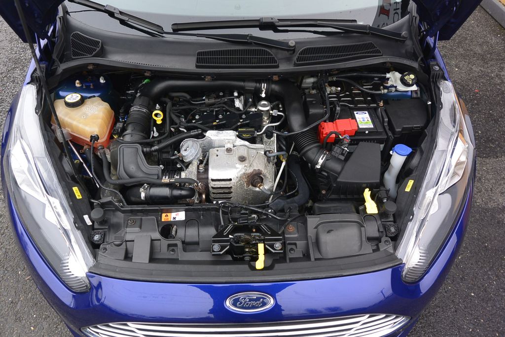 Ford Fiesta 1.0 EcoBoost vyhřív.sedadla+okno