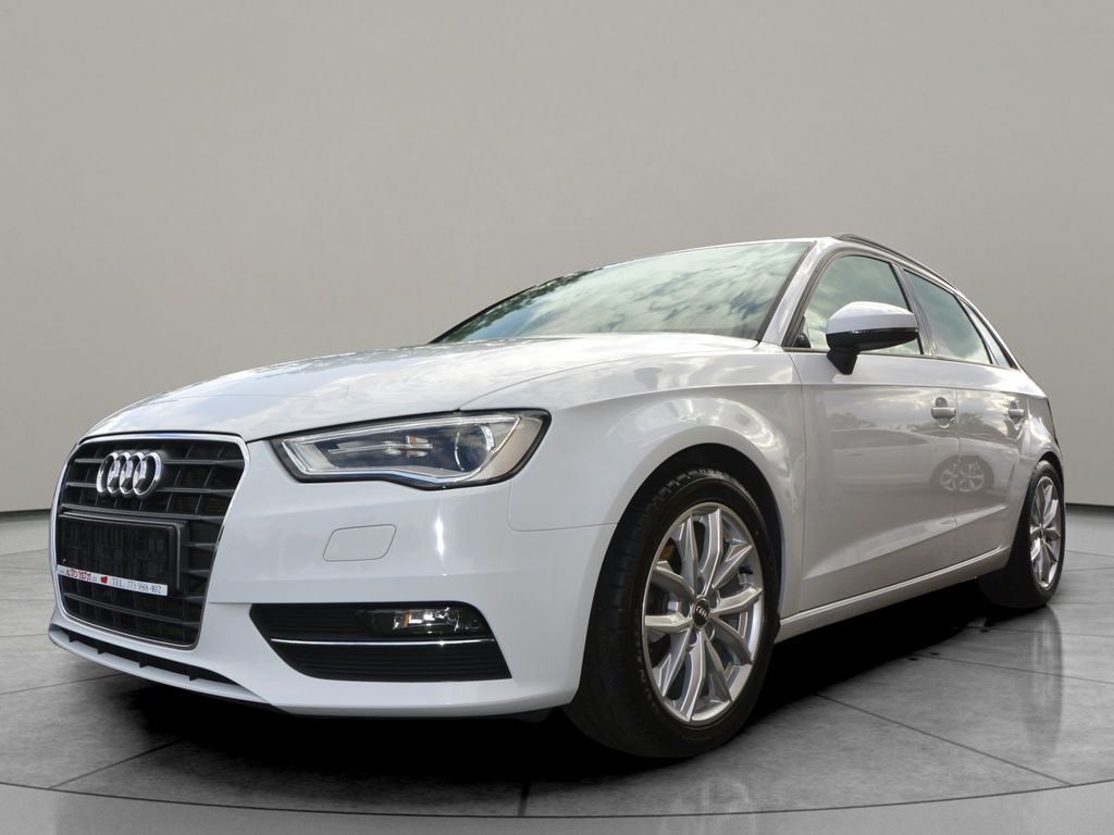 Audi A3 2.0TDi Spotback 110kW Xenon
