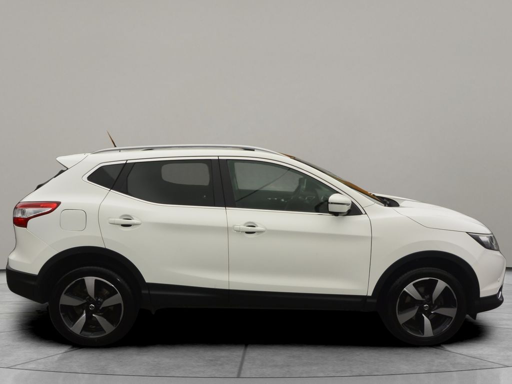 Nissan Qashqai 1,2 DIG-T Tekna Aut. Panorama