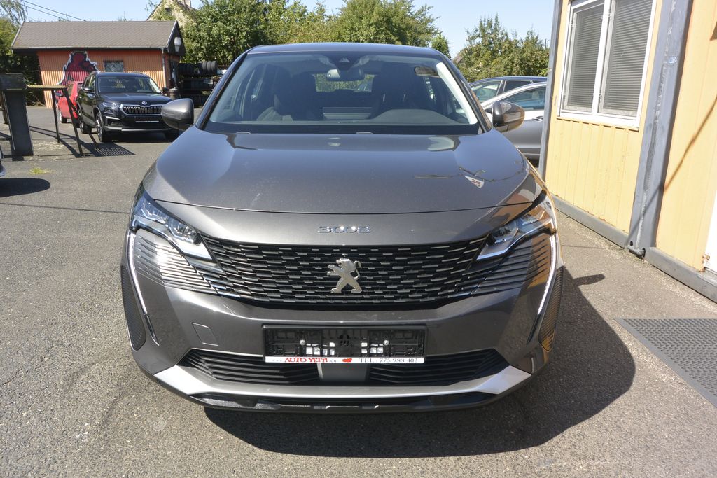 Peugeot 3008 1.2 PureTech 96kW * DPH