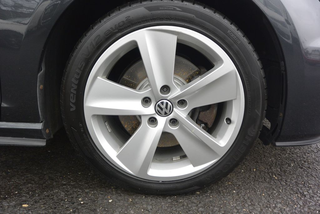 Volkswagen Golf 2.0TDi GTD