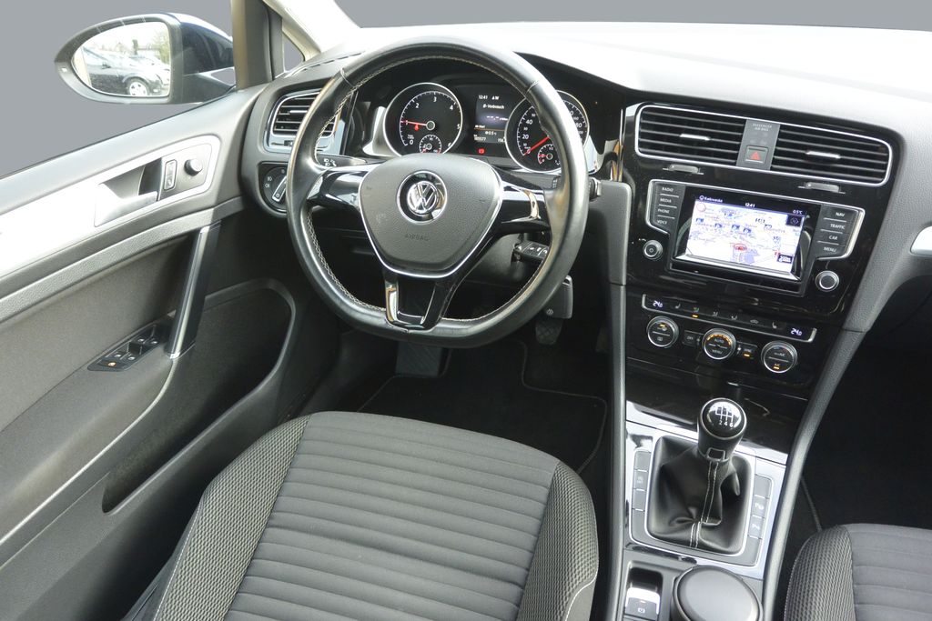 Volkswagen Golf 2.0TDi 110kW