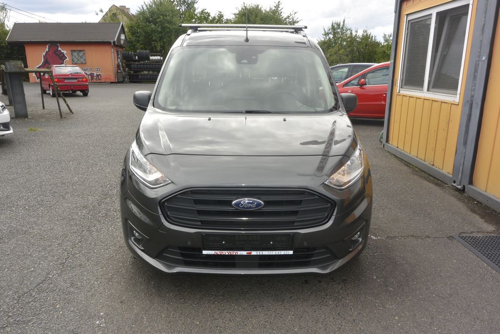 Ford Transit Connect 1.5TDCi 88kW LUXUS výbava i stav