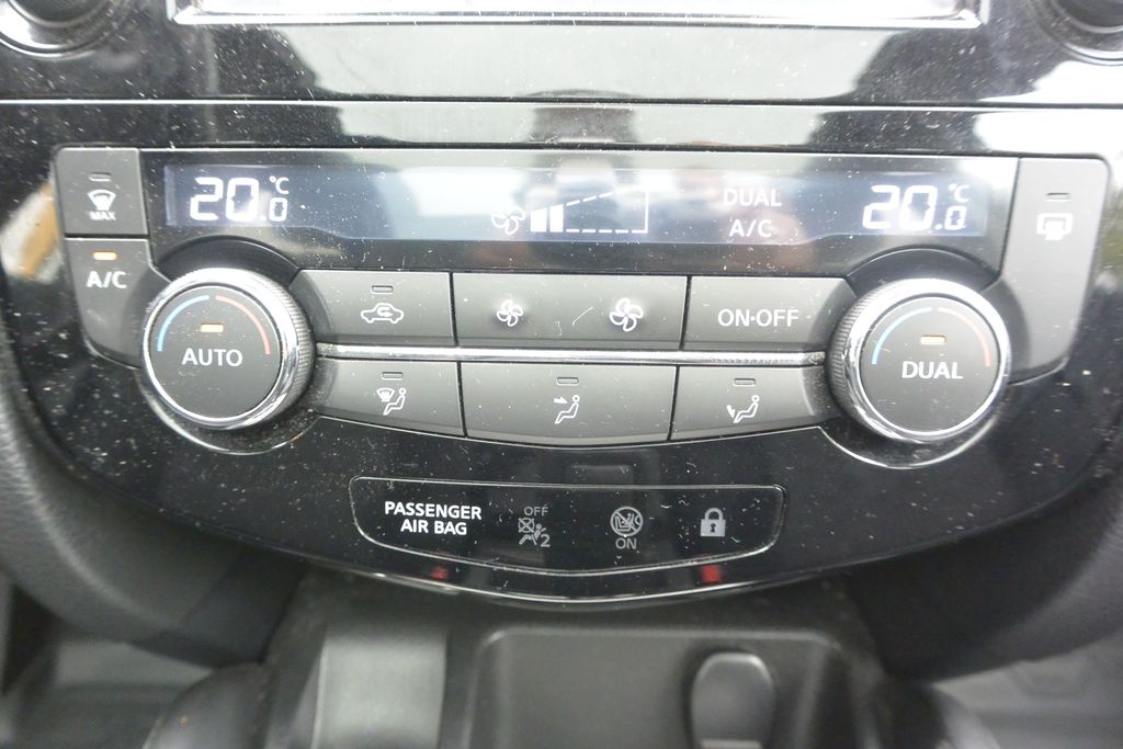 Nissan Qashqai 1,2 DIG-T Tekna Aut. Panorama