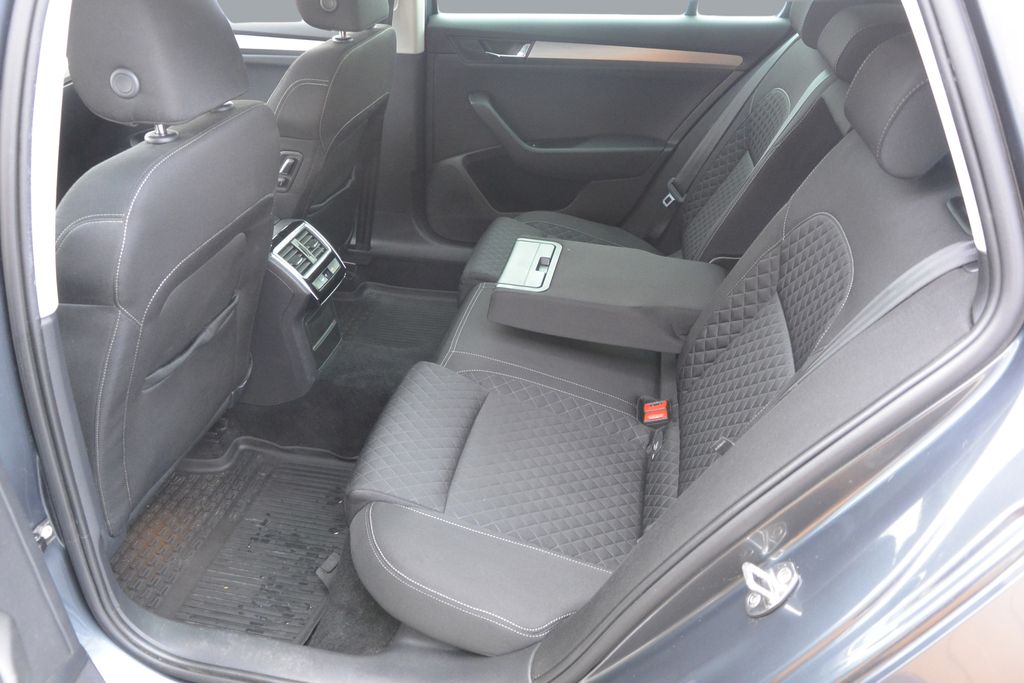 Škoda Superb 2.0TDi 140kW DSG DPH