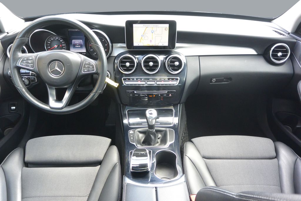 Mercedes-Benz C 200 C200d Avantgarde