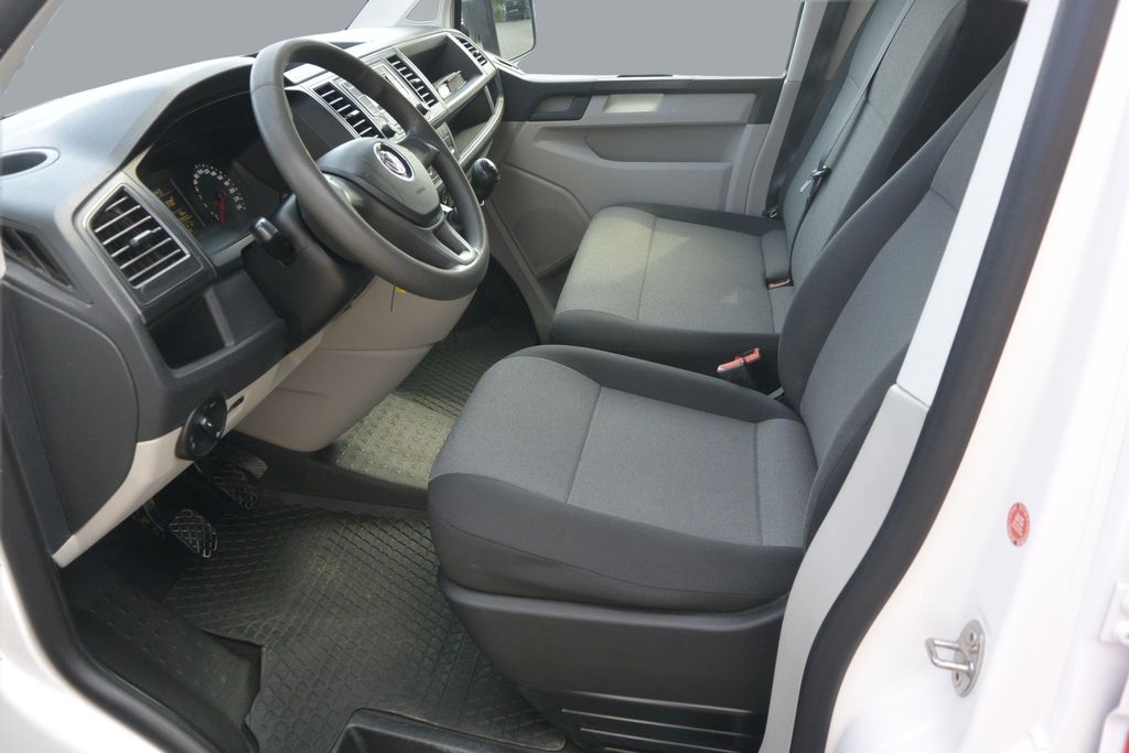 Volkswagen T5 Transporter 2.0TDi 103kW