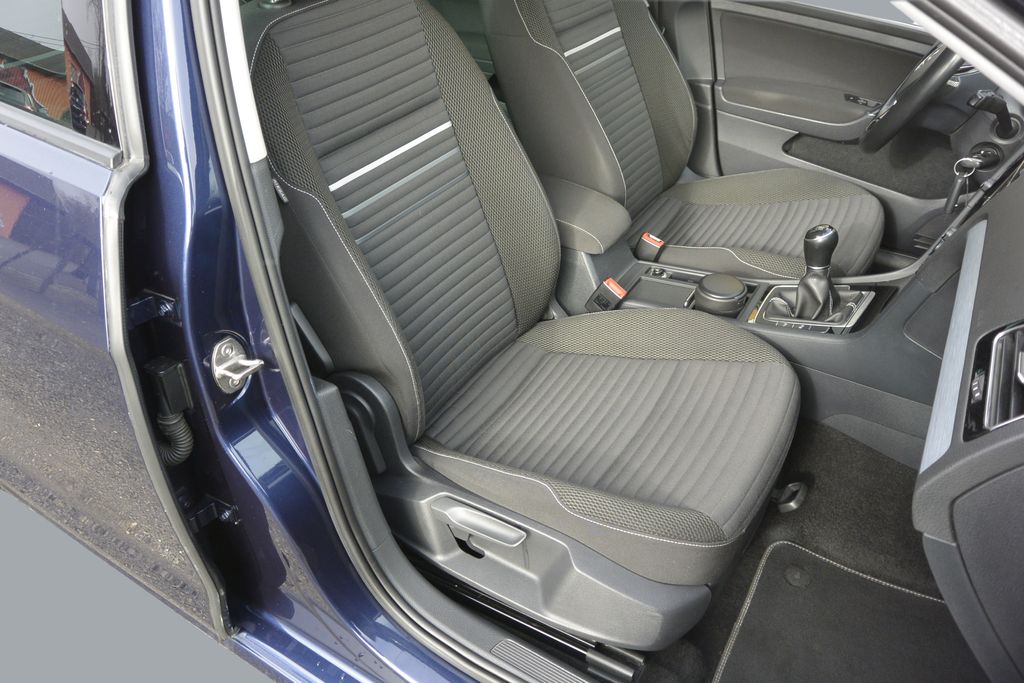 Volkswagen Golf 2.0TDi 110kW