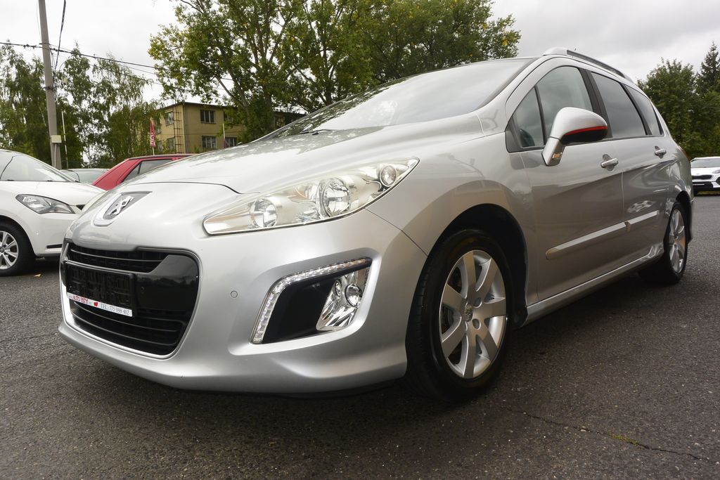 Peugeot 308 2.0HDi SW 7míst
