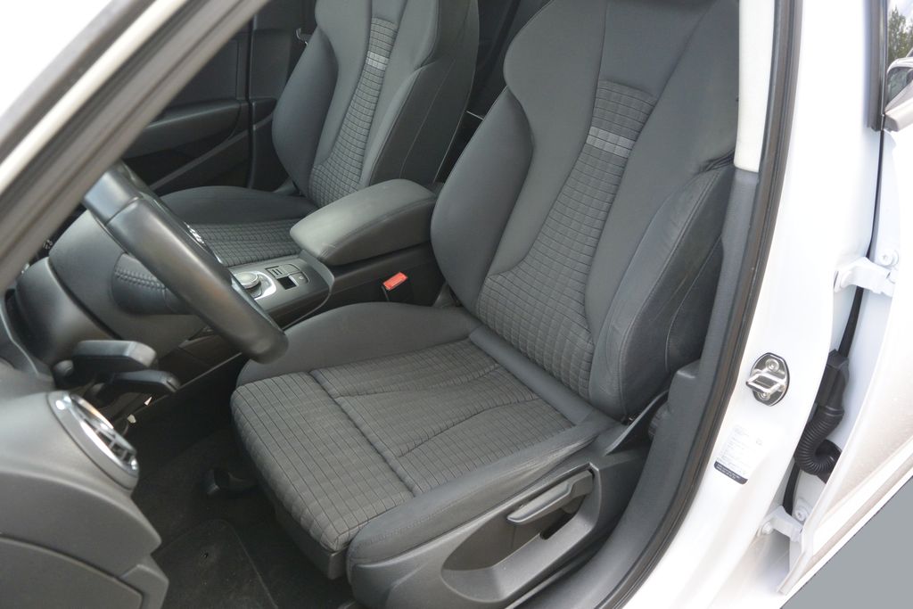 Audi A3 2.0TDi Spotback 110kW Xenon