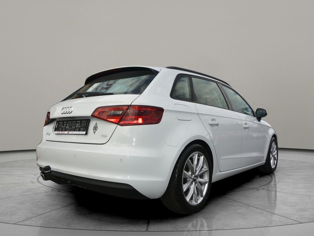 Audi A3 2.0TDi Spotback 110kW Xenon