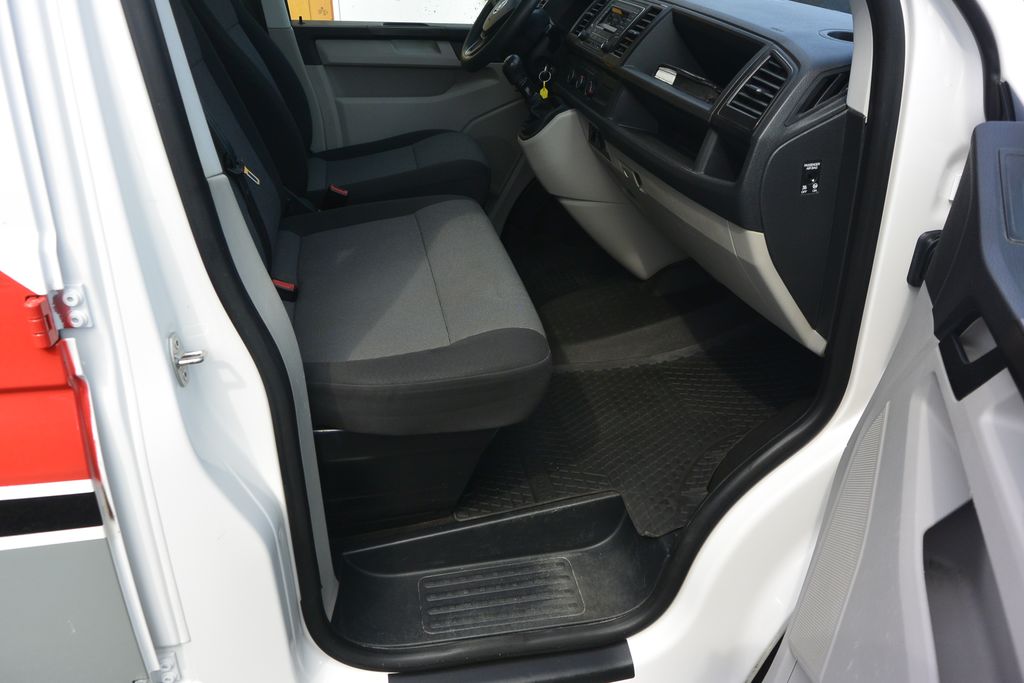 Volkswagen T5 Transporter 2.0TDi 103kW