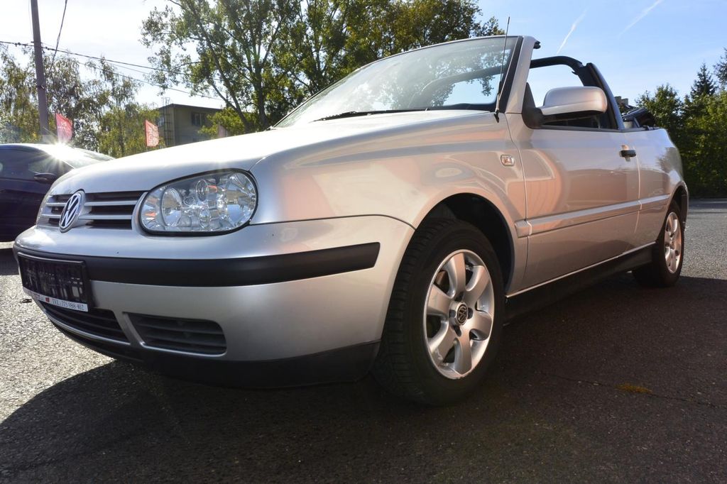 Volkswagen Golf 2.0i