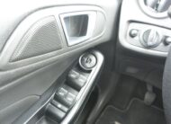 Ford Fiesta 1.0 EcoBoost vyhřív.sedadla+okno