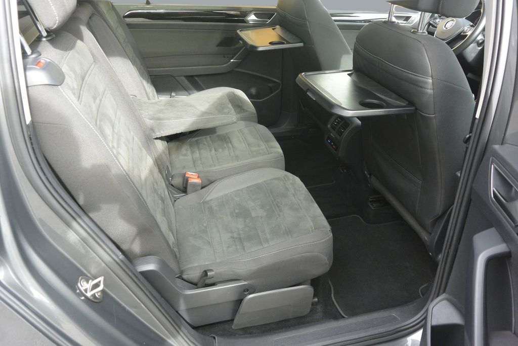 Volkswagen Touran 2.0TDi  PANORAMA*NAVI*LED*7míst