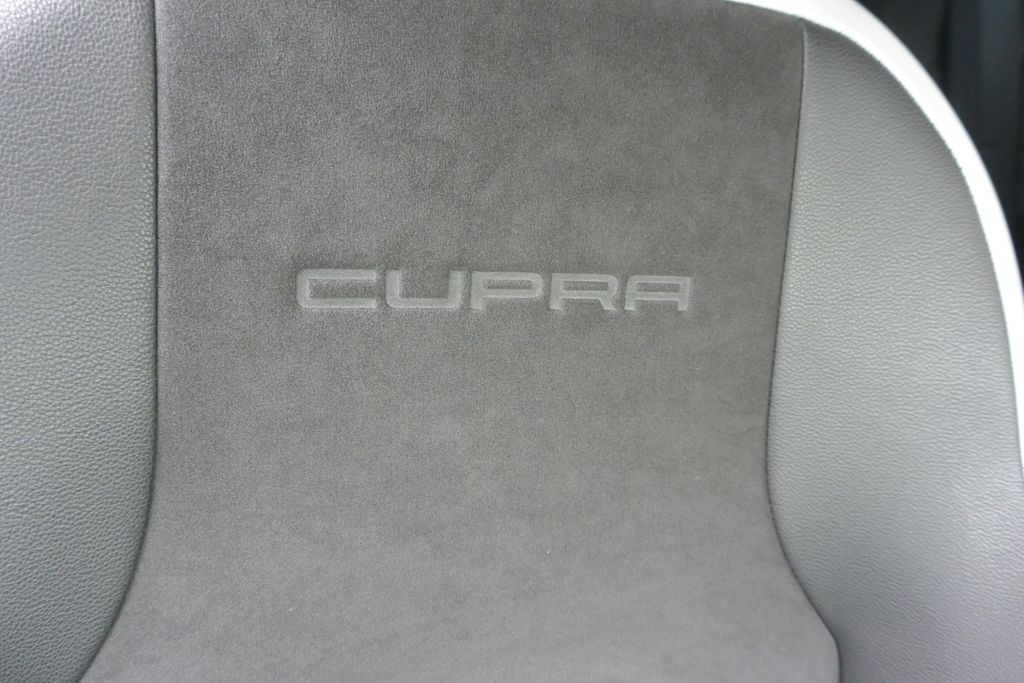 Seat Leon 2.0TSi DSG CUPRA 280PS