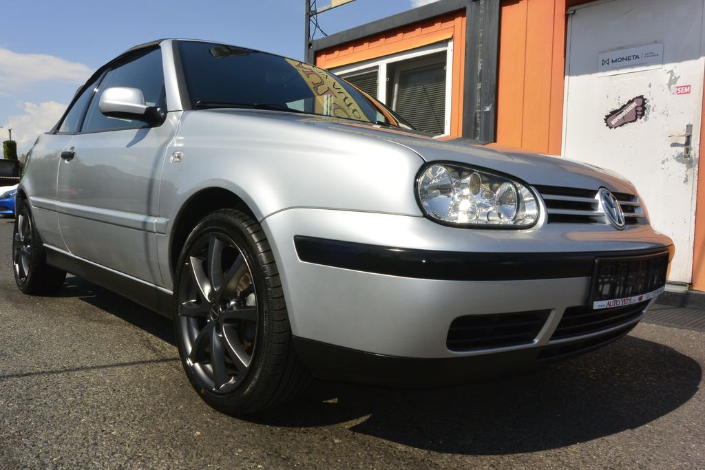 Volkswagen Golf 2.0i