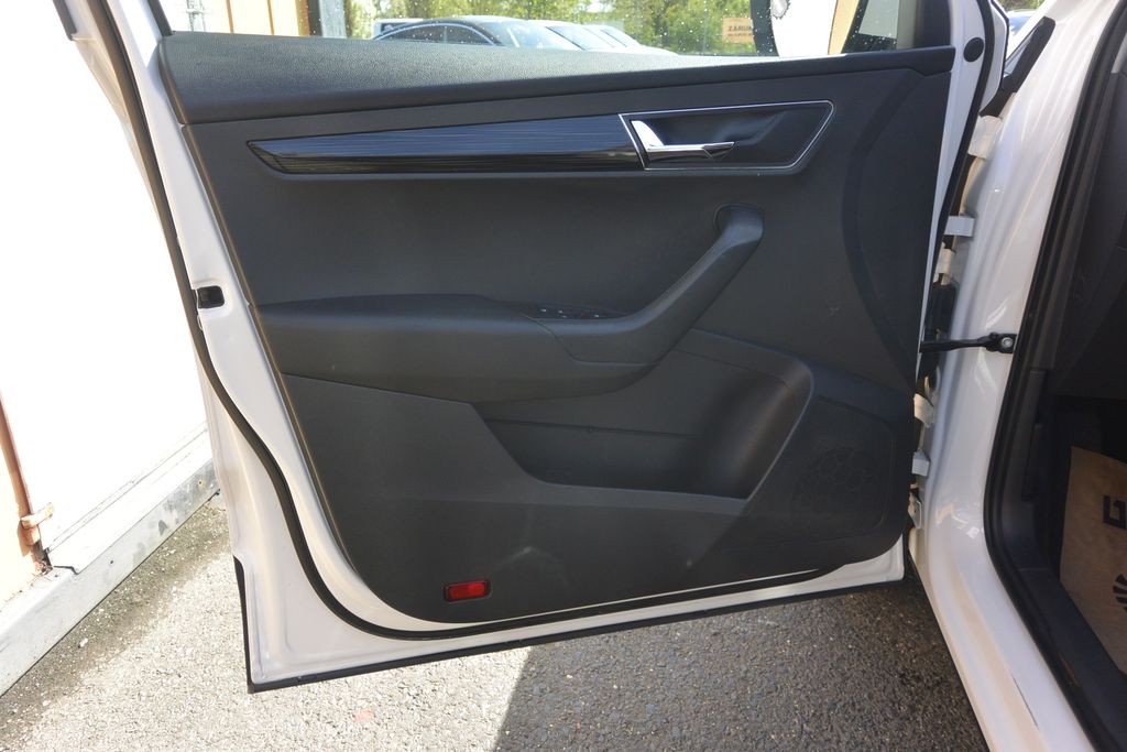 Škoda Karoq 2.0TDi 4×4 STYLE , LED,tažné,NAVI