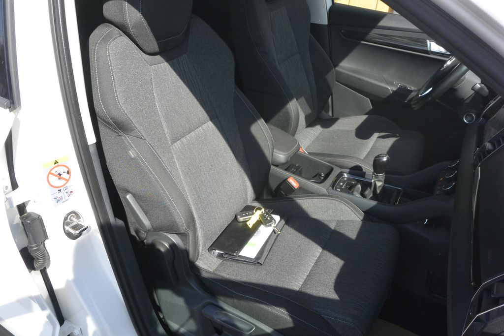 Škoda Karoq 2.0TDi 4×4 STYLE , LED,tažné,NAVI