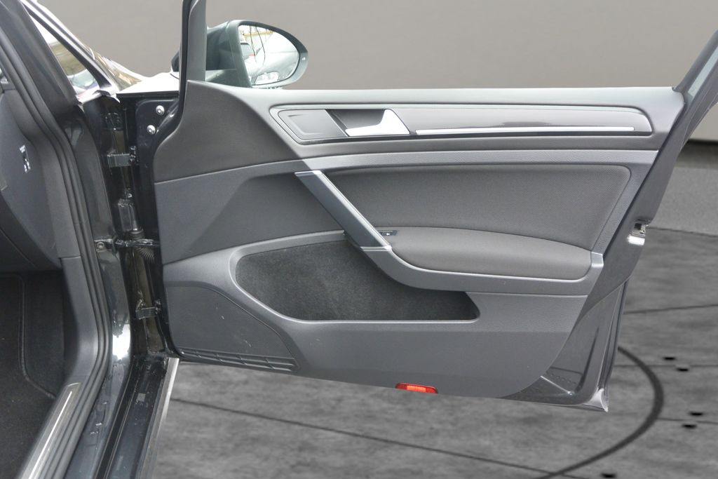 Volkswagen Golf 2.0TDi GTD