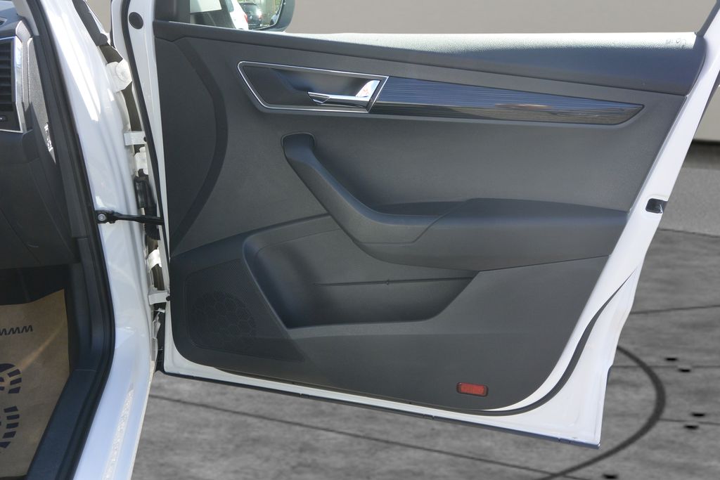 Škoda Karoq 2.0TDi 4×4 STYLE , LED,tažné,NAVI