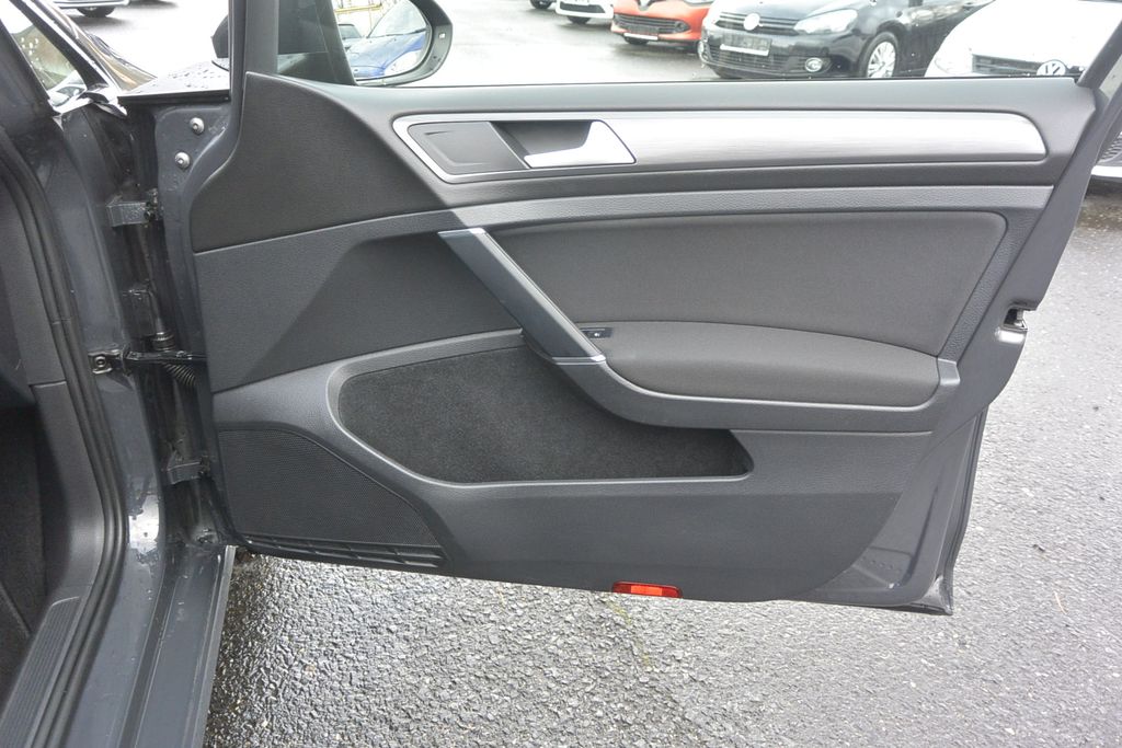 Volkswagen Golf 2.0TDi