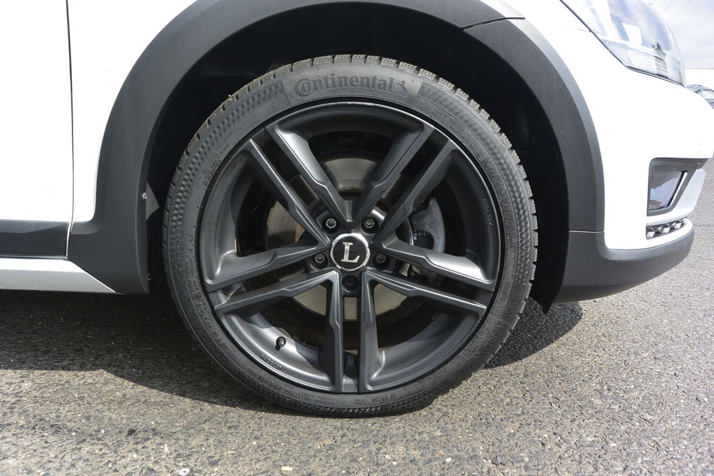 Volkswagen Golf 2.0TDi Alltrack DSG 4×4 DPH