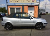 Volkswagen Golf 2.0i