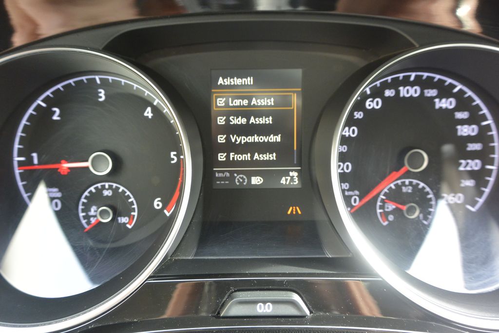 Volkswagen Touran 2.0TDi  PANORAMA*NAVI*LED*7míst