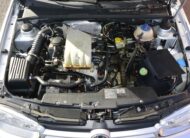Volkswagen Golf 2.0i