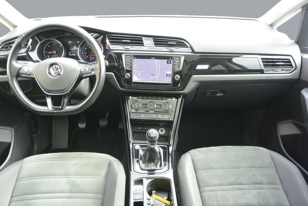 Volkswagen Touran 2.0TDi  PANORAMA*NAVI*LED*7míst