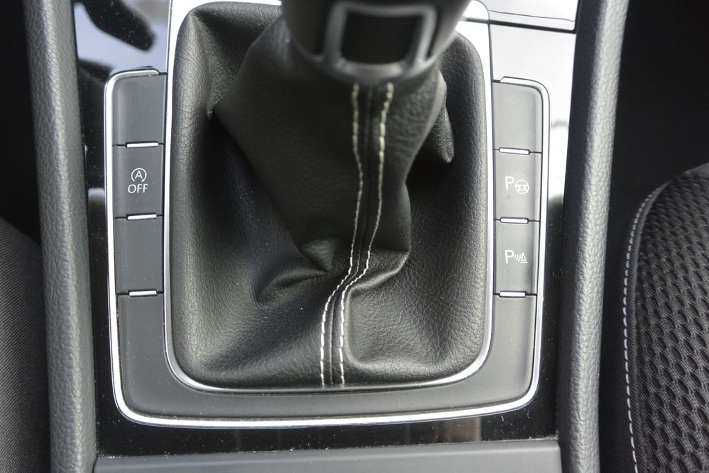 Volkswagen Golf 2.0TDi 110kW