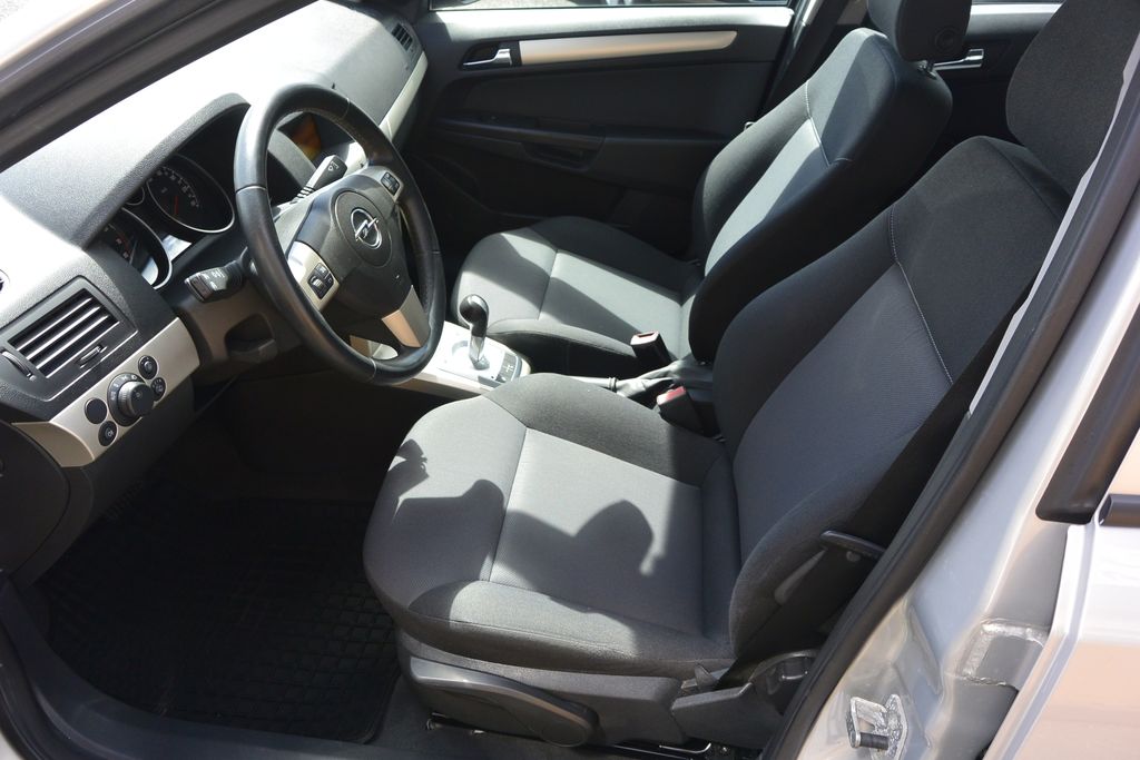 Opel Astra 1.6i16v AUTOMAT EASYTRONIC