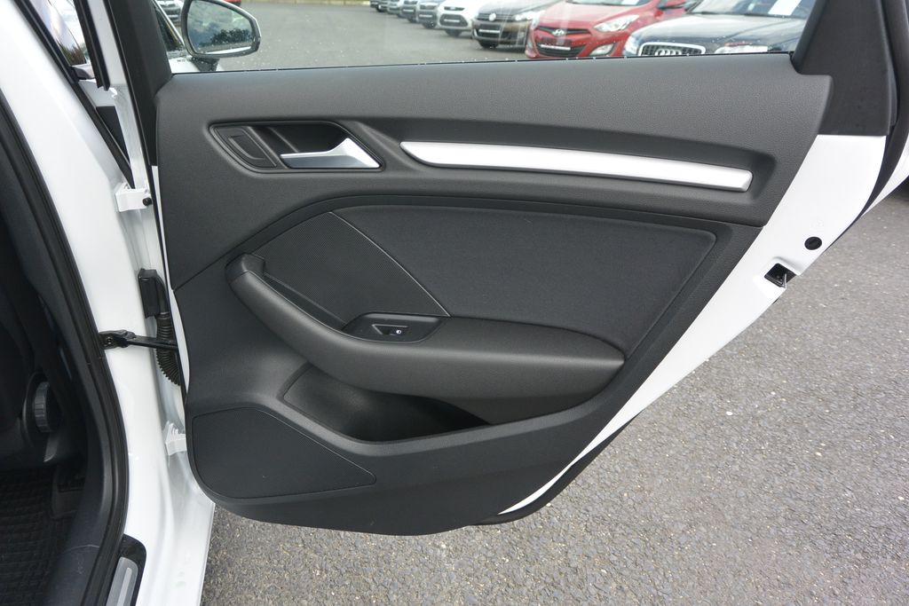 Audi A3 2.0TDi Spotback 110kW Xenon