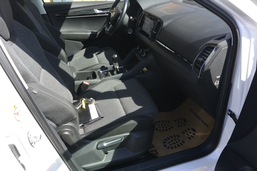 Škoda Karoq 2.0TDi 4×4 STYLE , LED,tažné,NAVI