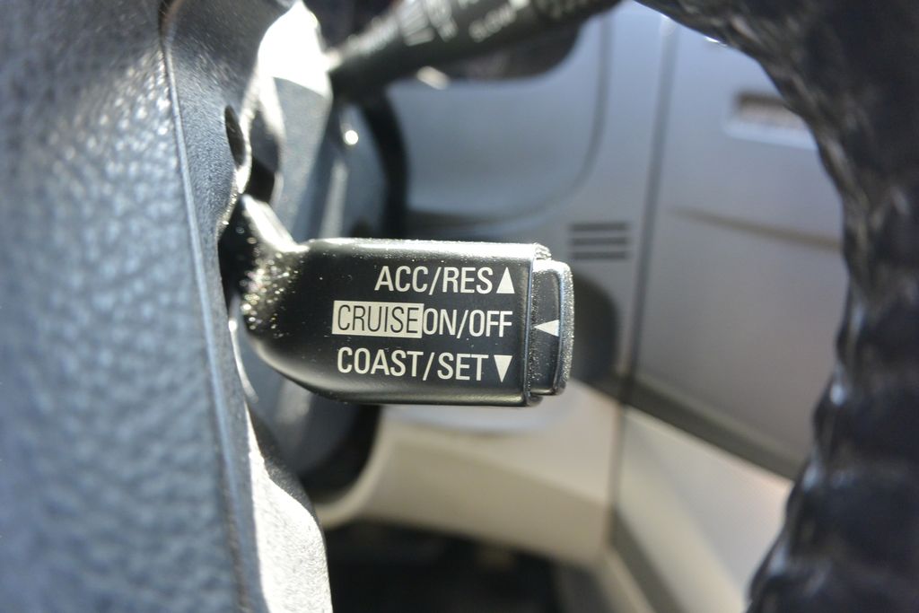 Mitsubishi Grandis 2.0DI-D 6míst