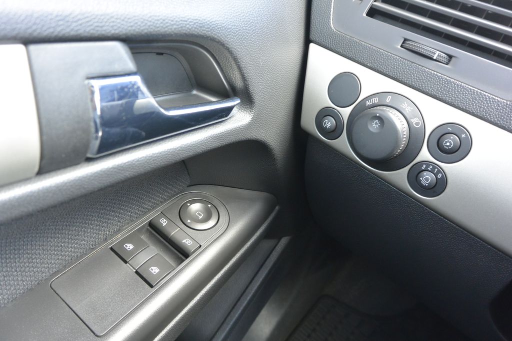 Opel Astra 1.6i16v AUTOMAT EASYTRONIC