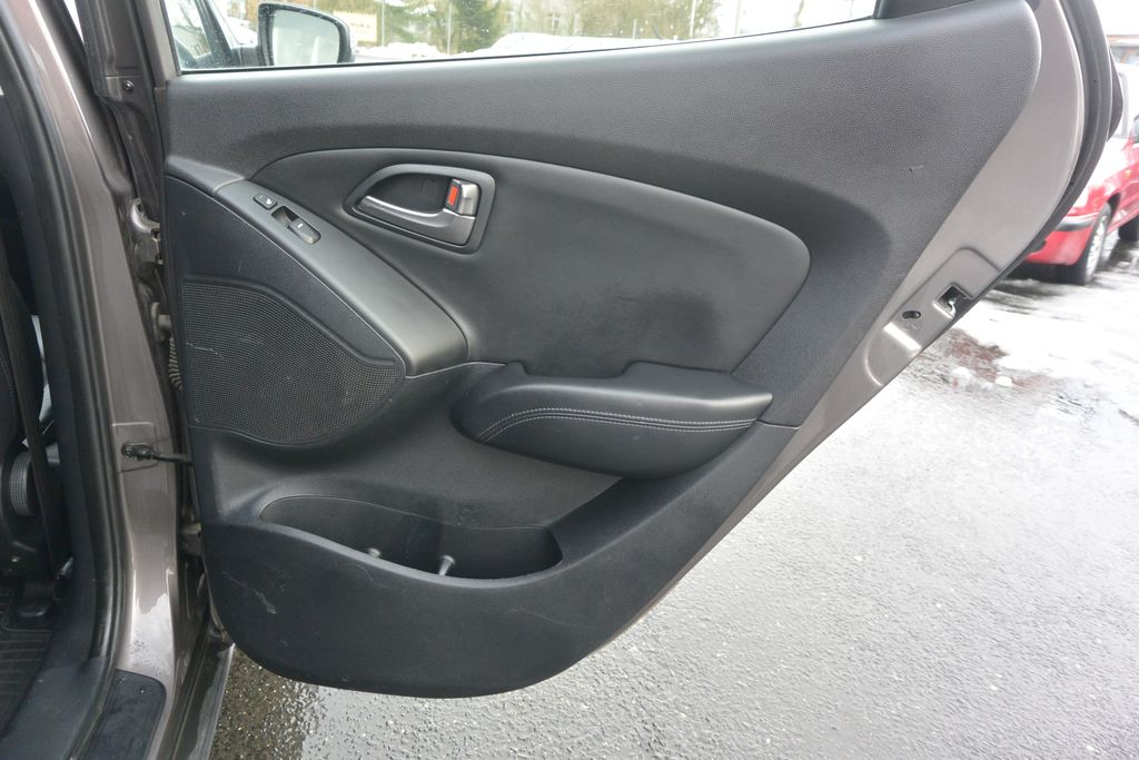 Hyundai ix35 2.0CRDi 4×4 * AT * ČR * DPH