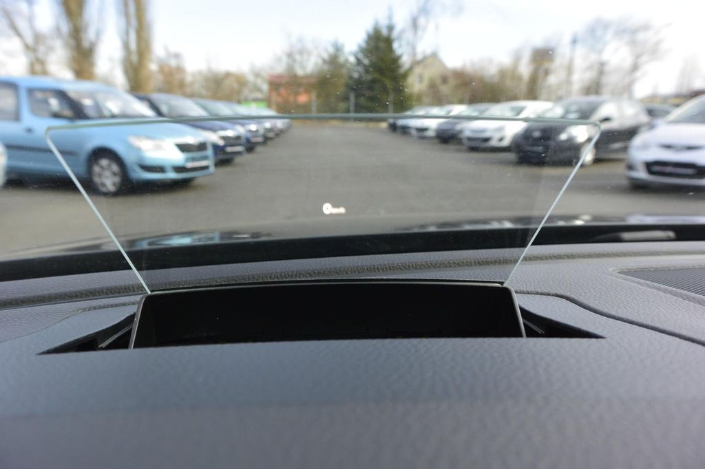 Volkswagen Passat 2.0TDi DSG, LED, NAVI, DPH