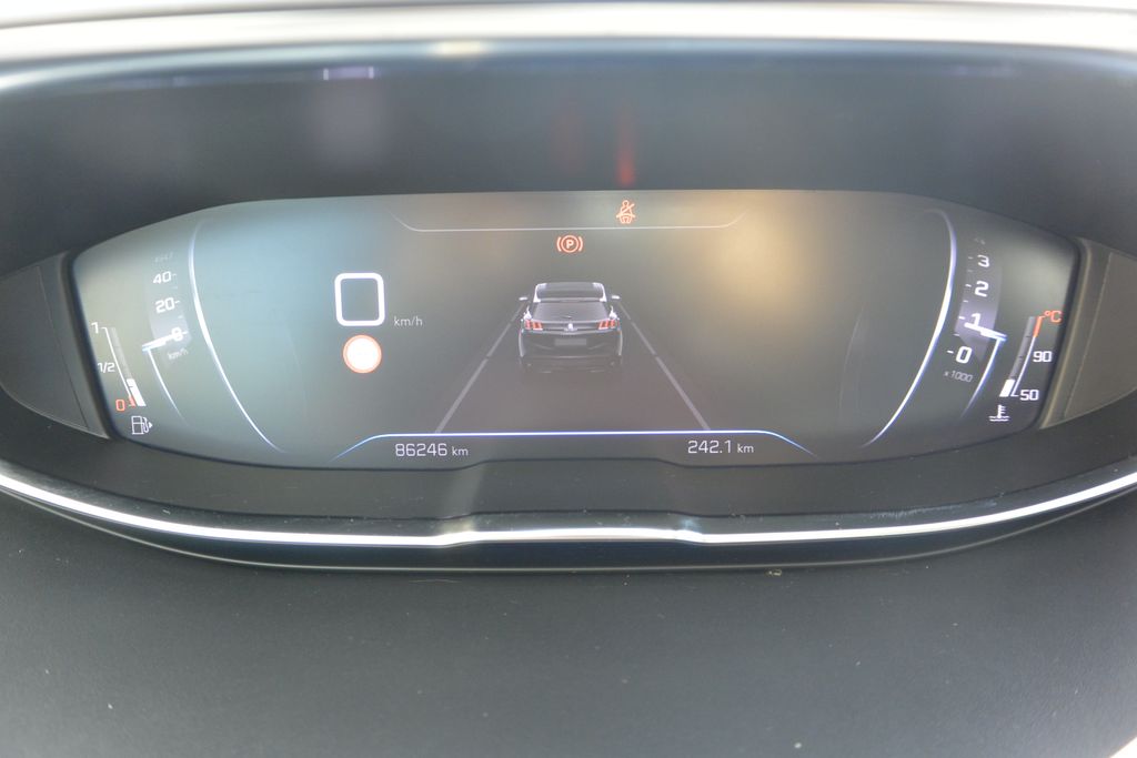 Peugeot 3008 1.2 PureTech 96kW * DPH