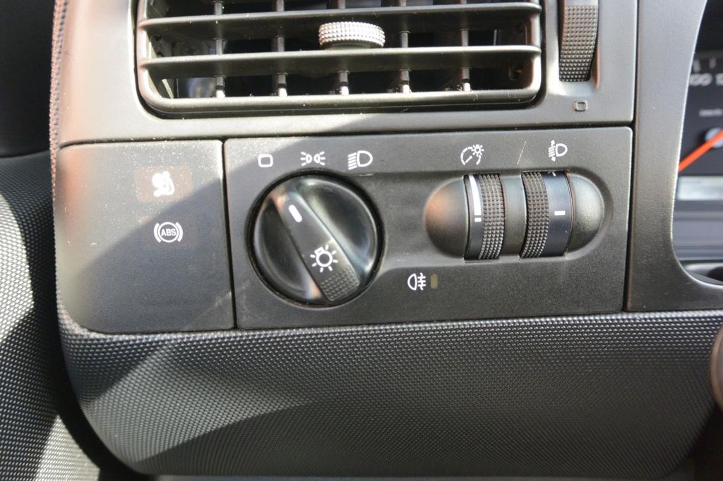 Volkswagen Golf 2.0i