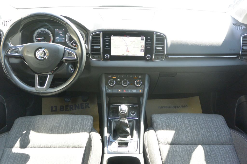 Škoda Karoq 2.0TDi 4×4 STYLE , LED,tažné,NAVI